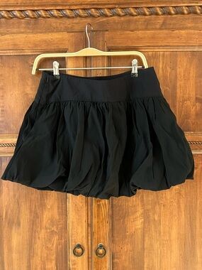 Zara Black Bubble Mini Skirt | SZ L | Shorts Underneath | Side Zipper | Like New